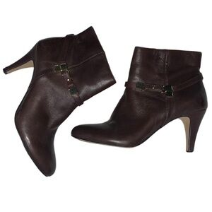 Vince Camuto Women’s Vanya Brown and Gold / Leather Booties Ankle Size 8
